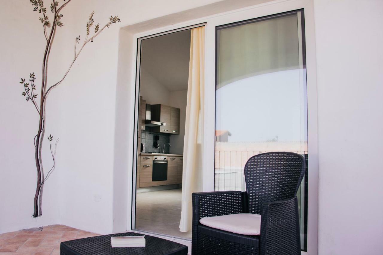 Milva'S Apartment Lotzorai Exterior foto